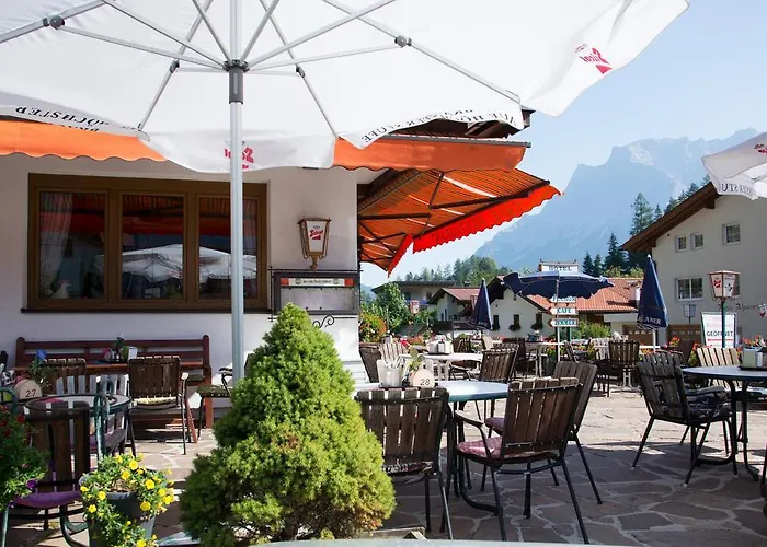 Alpina Regina מלון ביברוויר